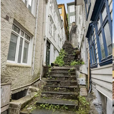 New In Historical Street Apartment Bergen